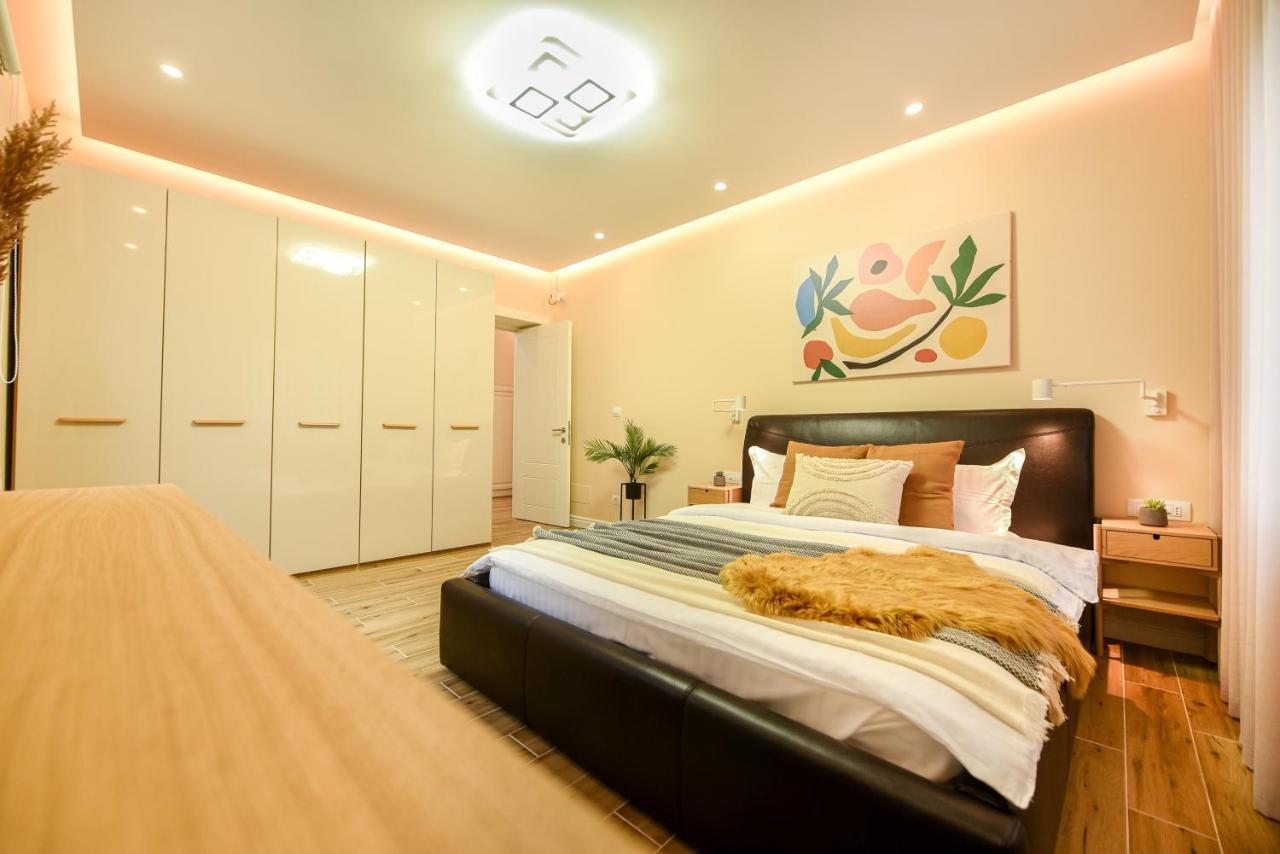 Green Leafy Brasov - Ideal 2 Bedroom Apartment エクステリア 写真